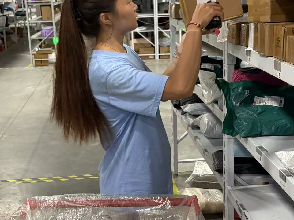 揀貨驗貨作業實景